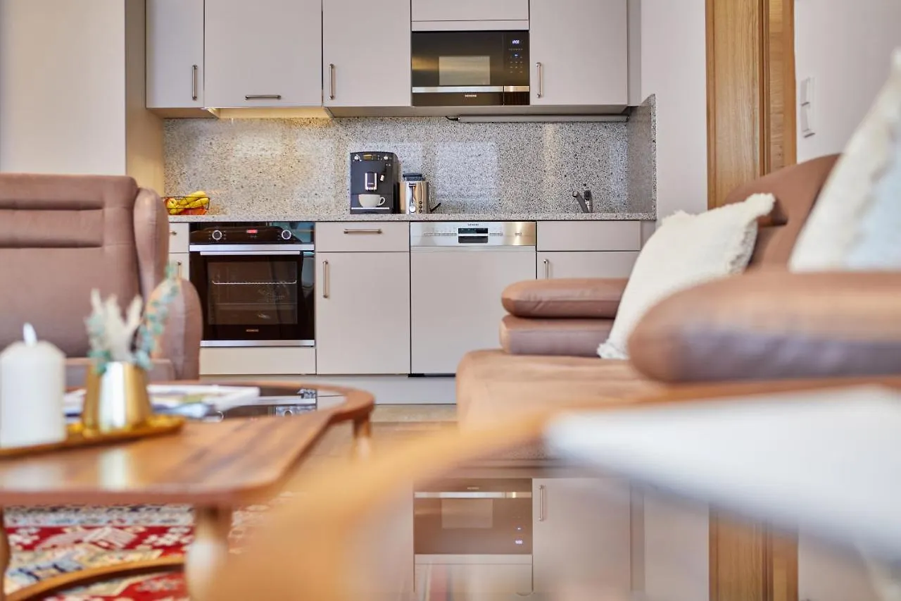 Bader Suites جارمش بارتنكيرشن 0*, جارمش بارتنكيرشن